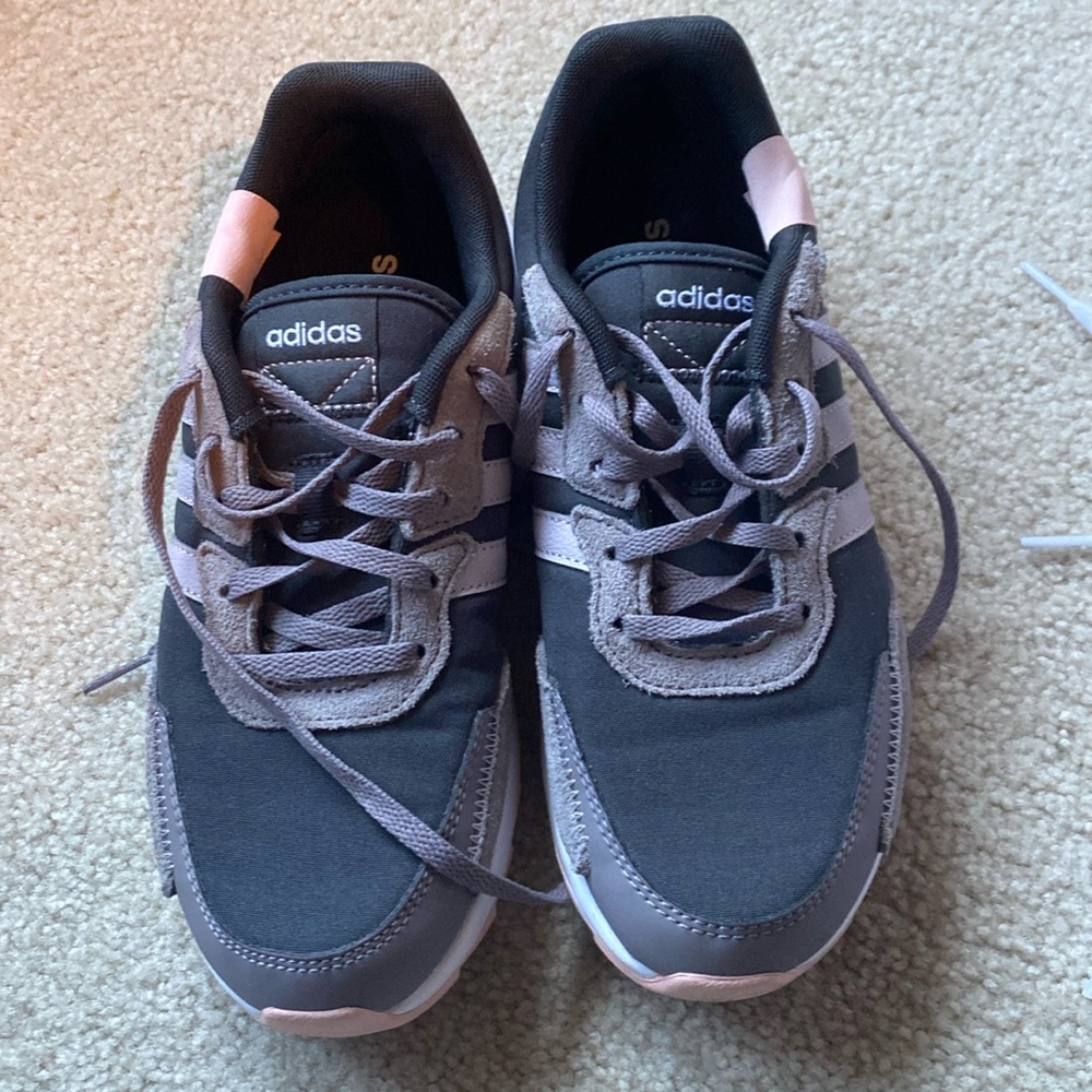 Women’s Adidas shoes